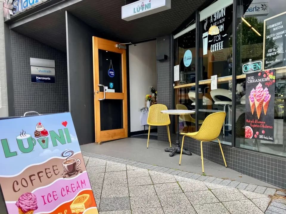 Luvni Cafe - Launceston