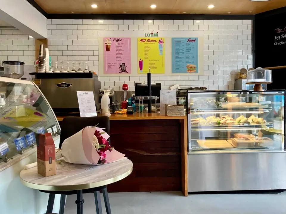 Luvni Cafe - Launceston