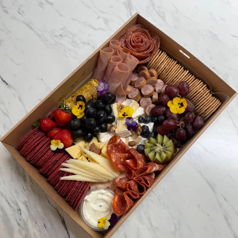 Medium Antipasto box