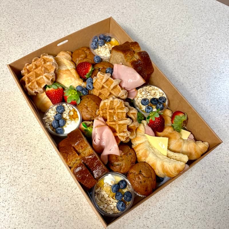 Medium Brekkie box